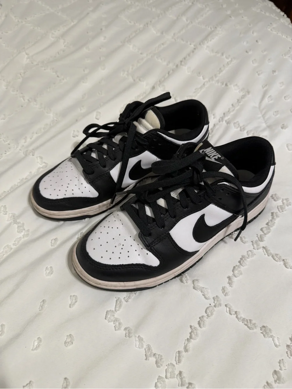 Nike Black and White Low-Top Sneakers with Swoosh